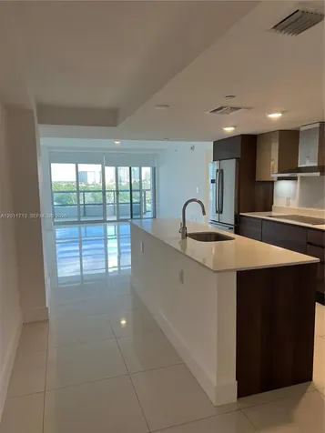 9261 E Bay Harbor Drive Bay Harbor Islands FL 33154