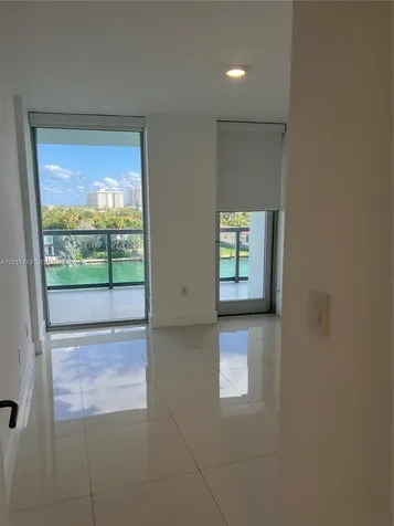 9261 E Bay Harbor Drive Bay Harbor Islands FL 33154