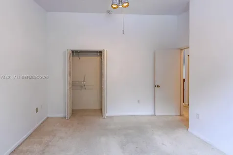 243 NE 212th Terrace Miami FL 33179
