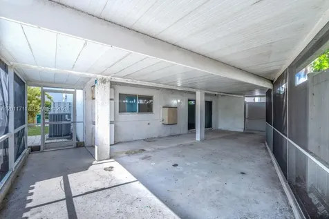 243 NE 212th Terrace Miami FL 33179