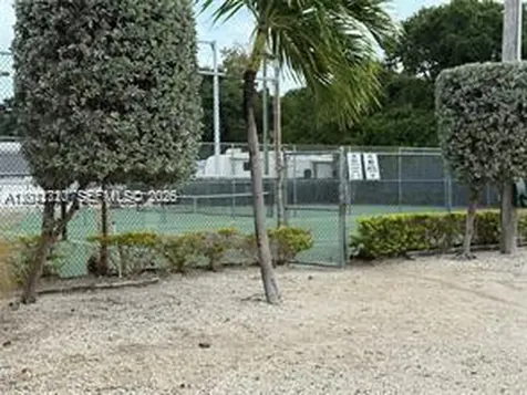 325 Calusa Street Key Largo FL 33037