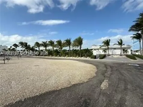 325 Calusa Street Key Largo FL 33037
