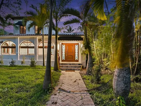 1137 Asturia Avenue Coral Gables FL 33134