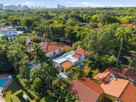 1137 Asturia Avenue Coral Gables FL 33134