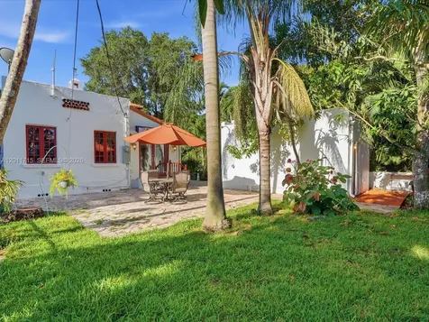 1137 Asturia Avenue Coral Gables FL 33134