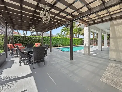 16162 SW 143rd Street Miami FL 33196