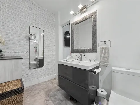 16162 SW 143rd Street Miami FL 33196
