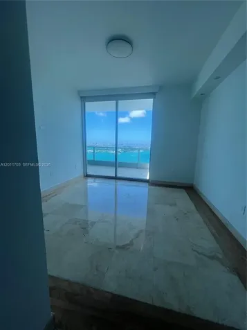 900 Biscayne Boulevard Miami FL 33132