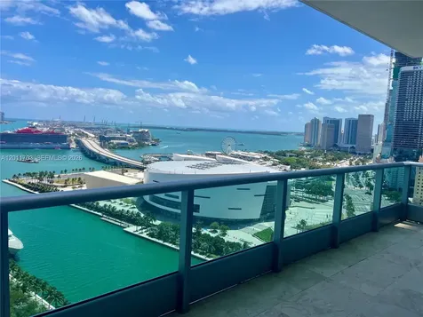 900 Biscayne Boulevard Miami FL 33132