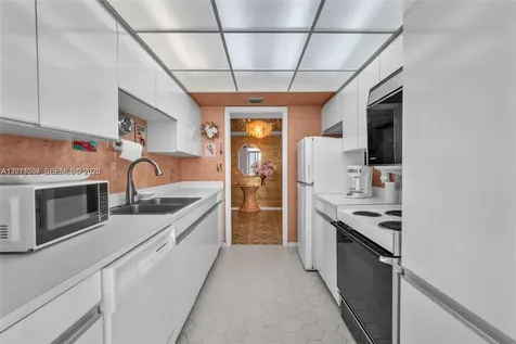 5510 N Ocean Drive Singer Island FL 33404
