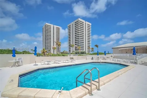 5510 N Ocean Drive Singer Island FL 33404