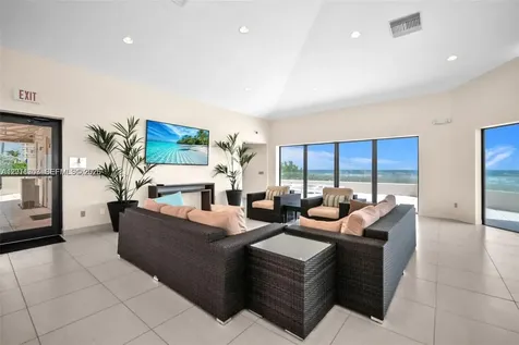 5510 N Ocean Drive Singer Island FL 33404