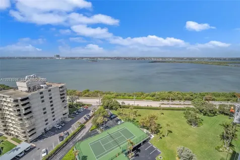 5510 N Ocean Drive Singer Island FL 33404