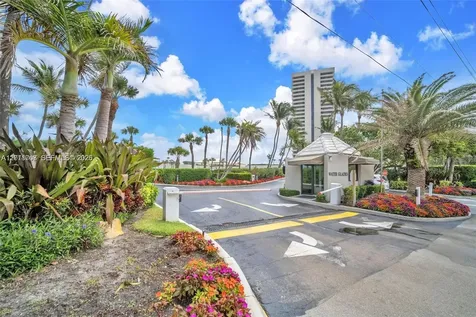 5510 N Ocean Drive Singer Island FL 33404