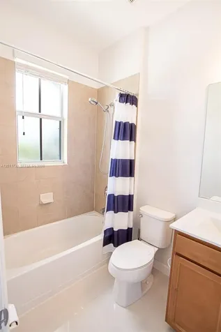 132 SE 28th Place Homestead FL 33033