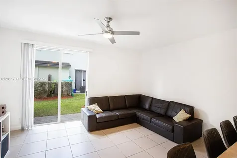 132 SE 28th Place Homestead FL 33033