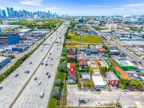 650 NW 28th Street Miami FL 33127