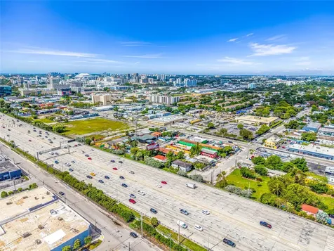 650 NW 28th Street Miami FL 33127