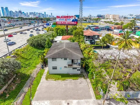 650 NW 28th Street Miami FL 33127