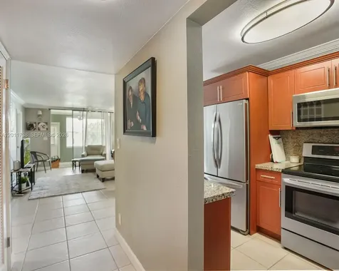 2900 W Sunrise Lakes Drive Sunrise FL 33322