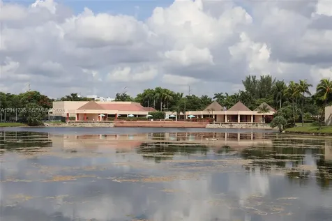 2900 W Sunrise Lakes Drive Sunrise FL 33322