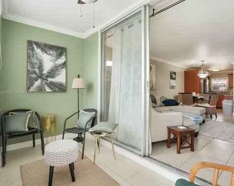 2900 W Sunrise Lakes Drive Sunrise FL 33322