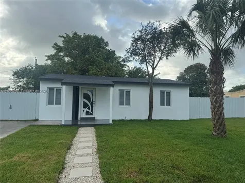 16431 NW 18 Avenue Miami Gardens FL 33054