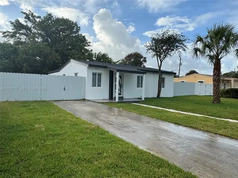 16431 NW 18 Avenue Miami Gardens FL 33054