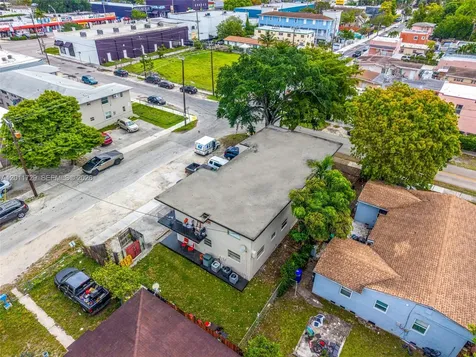 1800 NW 19th Terrace Miami FL 33125