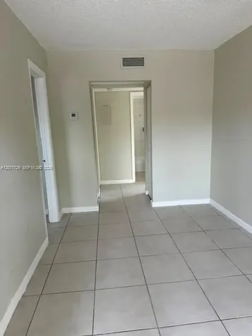 1800 NW 19th Terrace Miami FL 33125