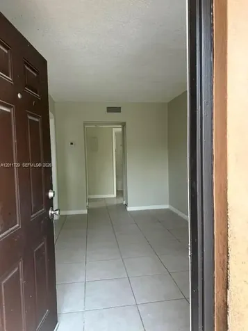 1800 NW 19th Terrace Miami FL 33125