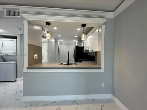 871 NE 207th Terrace Miami FL 33179