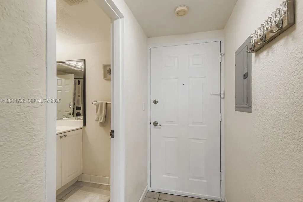 2501 S Ocean Drive Hollywood FL 33019