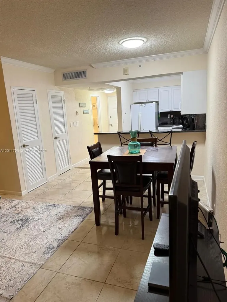 2501 S Ocean Drive Hollywood FL 33019