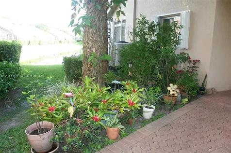 6200 NW 74th Court Parkland FL 33067