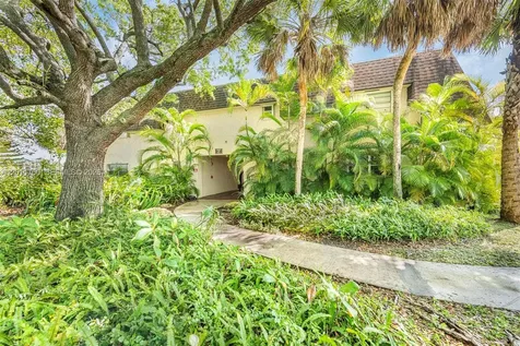9107 SW 137th Terrace Miami FL 33176