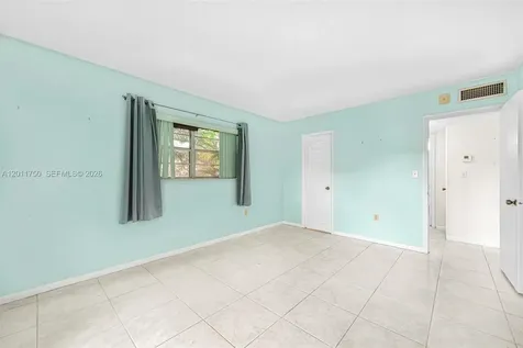 9107 SW 137th Terrace Miami FL 33176
