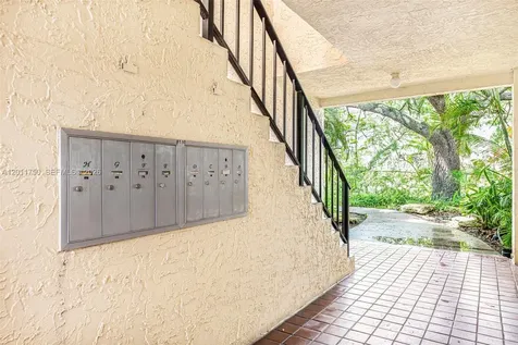 9107 SW 137th Terrace Miami FL 33176