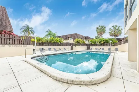 9107 SW 137th Terrace Miami FL 33176