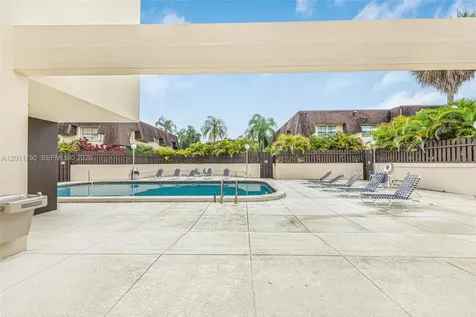 9107 SW 137th Terrace Miami FL 33176