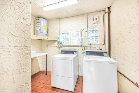 9107 SW 137th Terrace Miami FL 33176