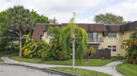 9107 SW 137th Terrace Miami FL 33176