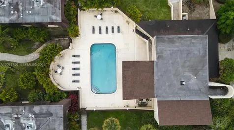 9107 SW 137th Terrace Miami FL 33176