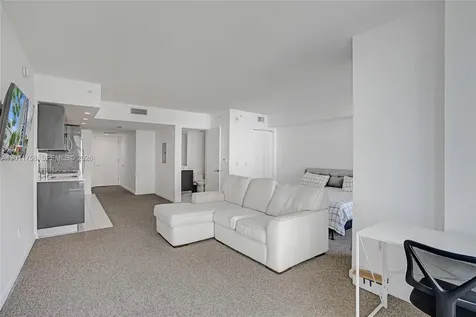 31 SE 6th Street Miami FL 33131