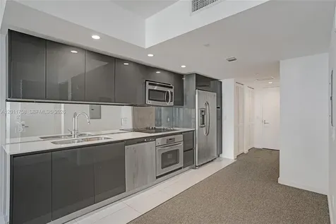 31 SE 6th Street Miami FL 33131