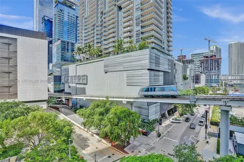 31 SE 6th Street Miami FL 33131