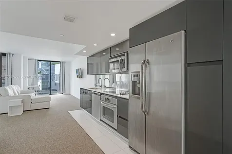 31 SE 6th Street Miami FL 33131