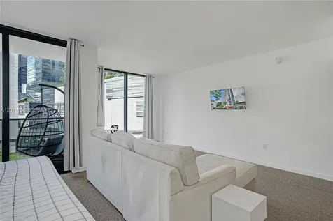 31 SE 6th Street Miami FL 33131