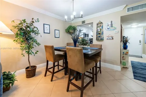 9491 Evergreen Place Davie FL 33324
