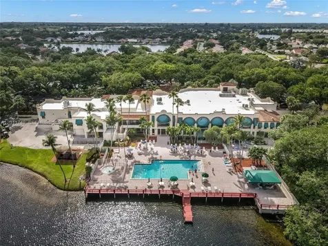 9491 Evergreen Place Davie FL 33324